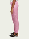 Scotch & Soda Pantaloni Chino roz cu motive florale pentru femei Scotch & Soda