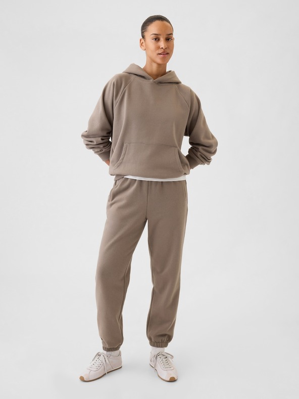 GAP Pantaloni de trening Maro