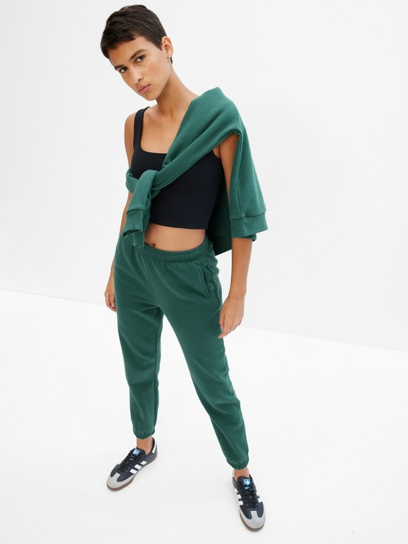 GAP Pantaloni de trening Verde